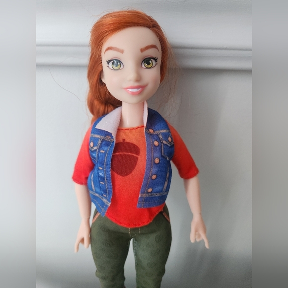Marvel Rising Squirrel Girl Doll – Excellent Condition, Missing Hat & Bag - Picture 2 of 3